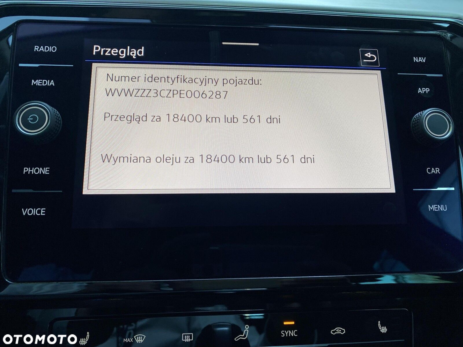 Volkswagen Passat 2.0 TSI Elegance DSG - 28