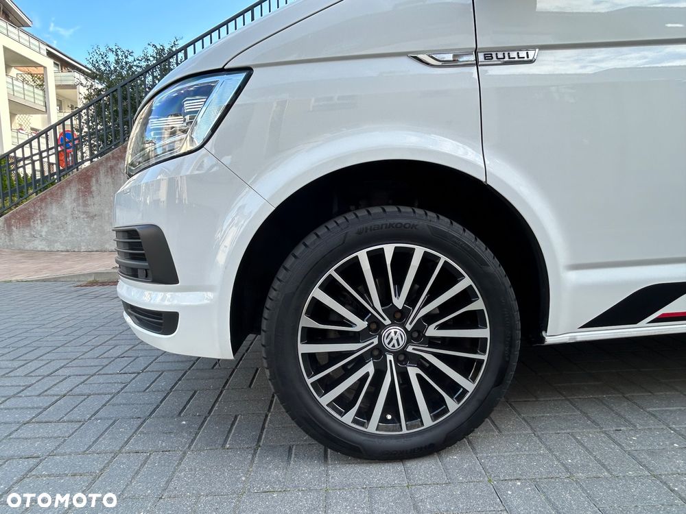 Volkswagen Multivan - 9