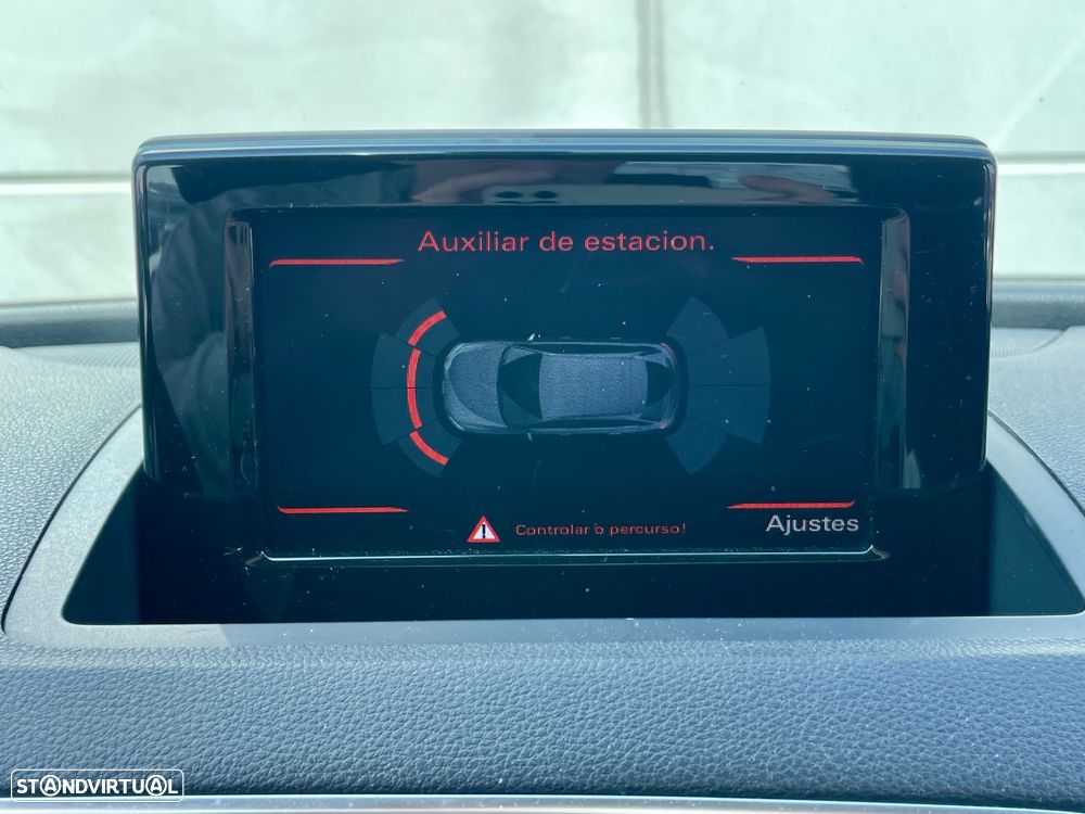 Audi Q3 2.0 TDI - 16