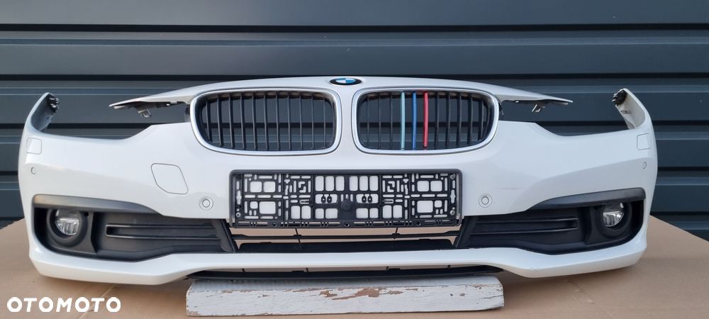 BMW 3 F30 F31 LCI 2015- Zderzak przód oryginał MG054 - 2