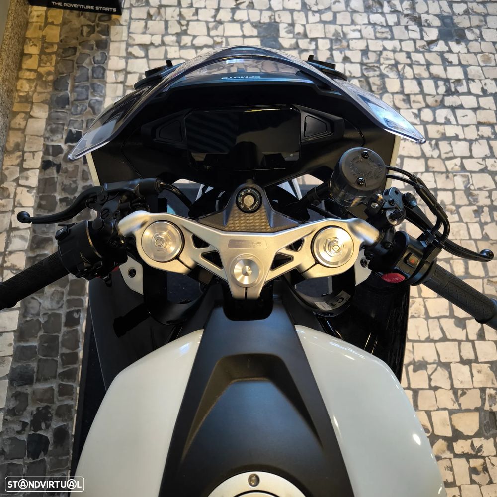 CF Moto 675SR-R - 6