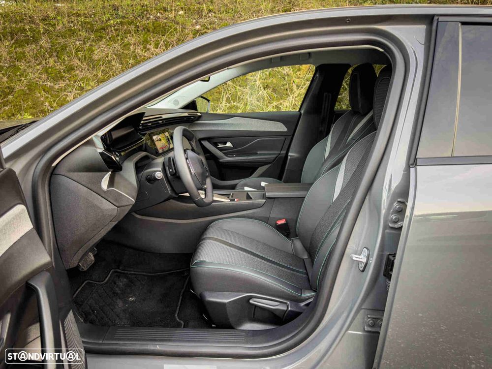 Peugeot 308 1.2 Hybrid Allure e-DCS6 - 15