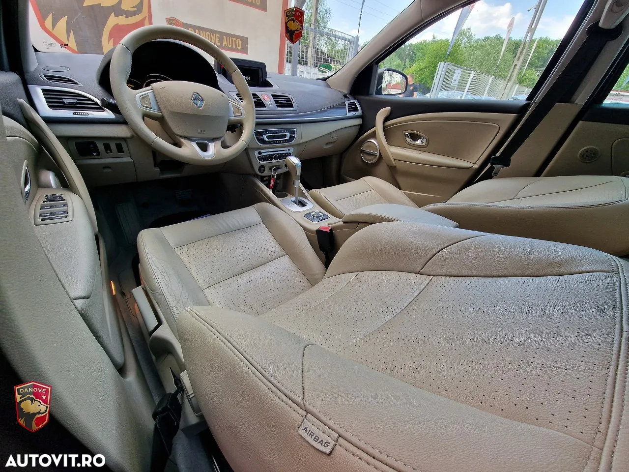 Renault Megane Grandtour dCi 150 FAP Aut. Dynamique - 14