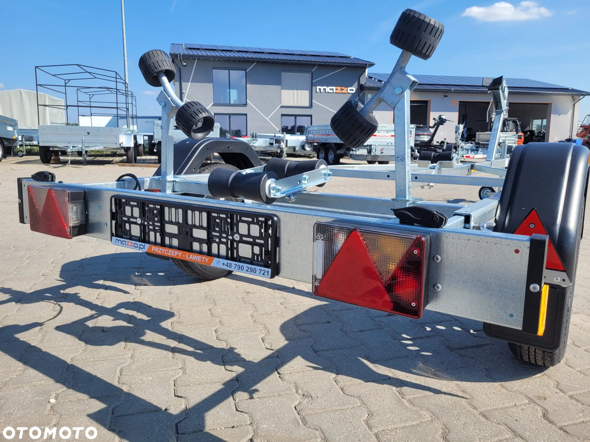Brenderup DOSTAWA Przyczepa podłodziowa POD ŁÓDŹ DO 4,7m DMC 600 kg, rolki, wodoodporne łożyska - 6