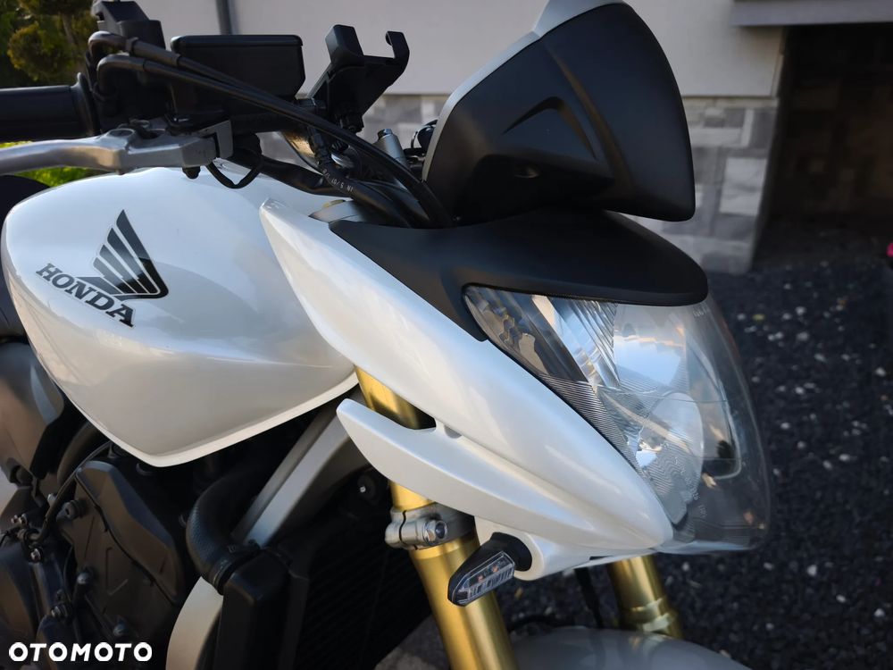Honda Hornet - 21