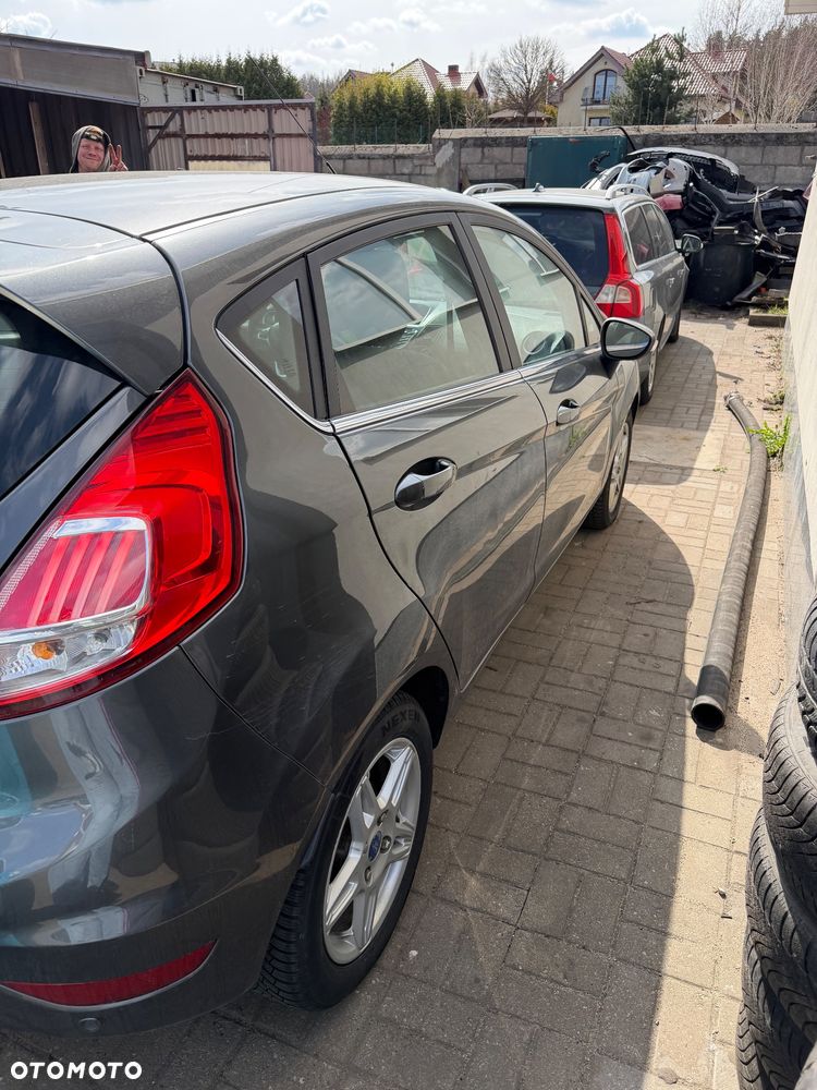 Ford Fiesta 1.0 EcoBoost Titanium EU6 - 4