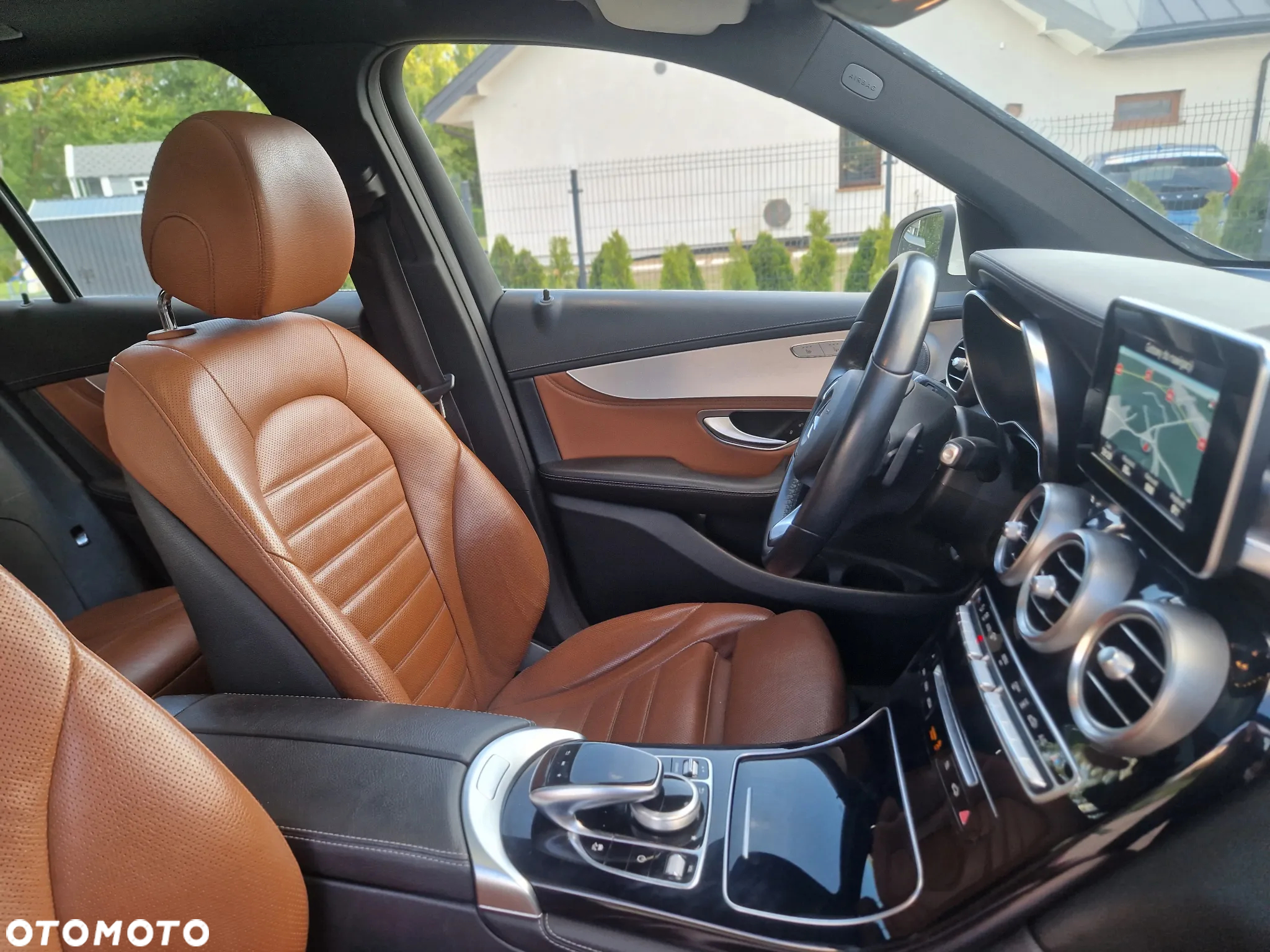 Mercedes-Benz GLC 350 e 4Matic 7G-TRONIC AMG Line - 9