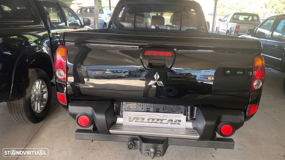 Mitsubishi L200 - 4