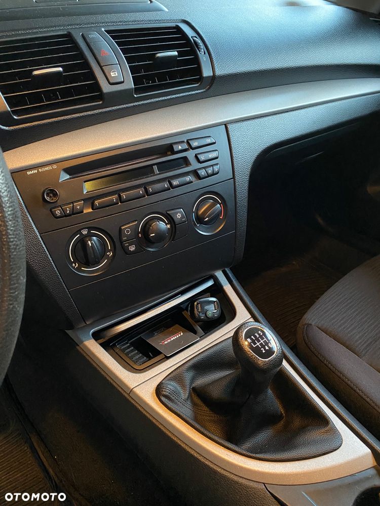 BMW Seria 1 116i - 20
