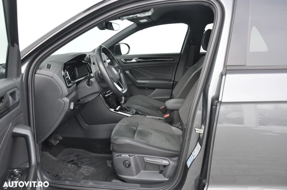 Volkswagen T-Roc - 13