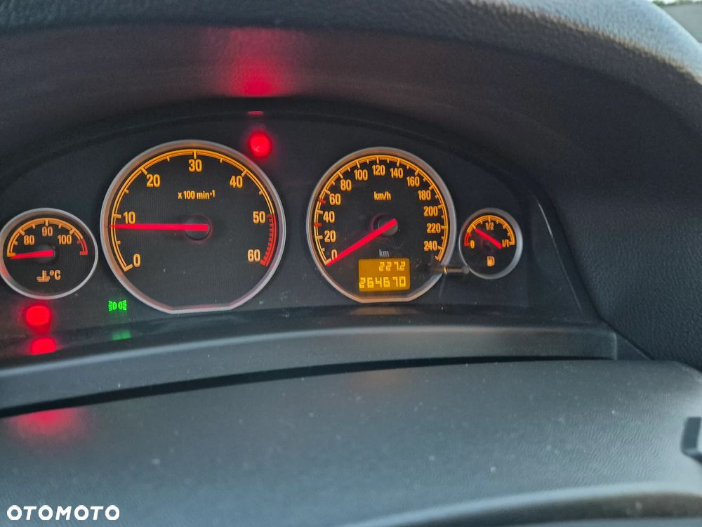 Opel Vectra 1.9 CDTI DPF Cosmo Plus - 10