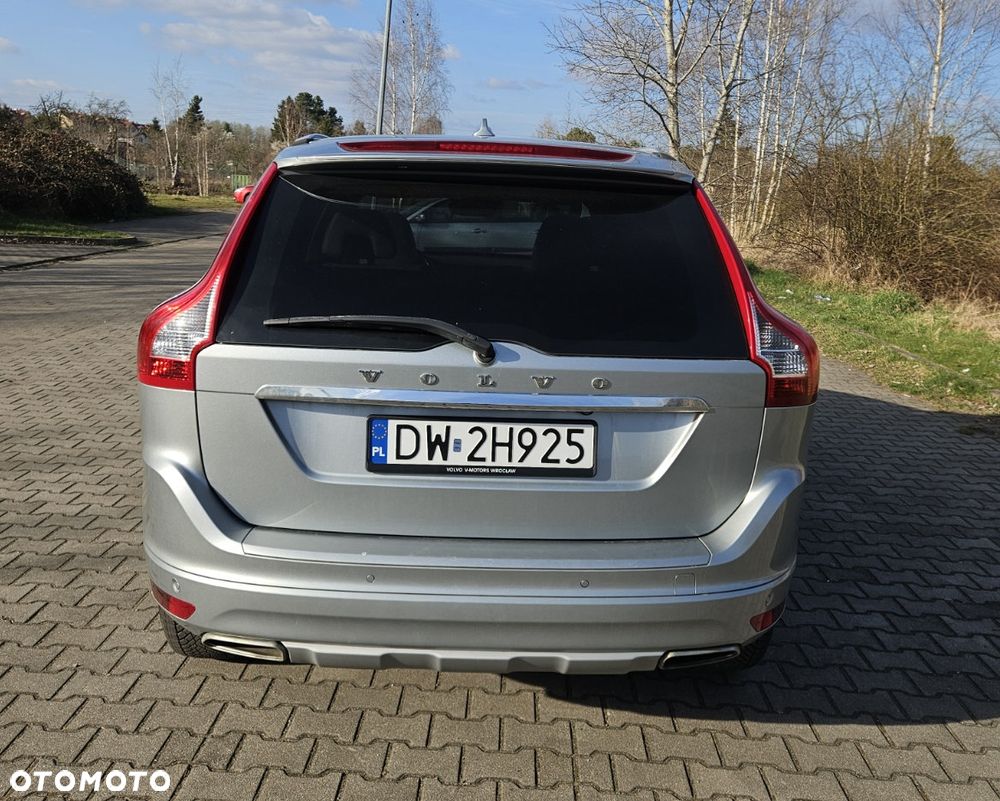 Volvo XC 60 D4 AWD Summum - 6