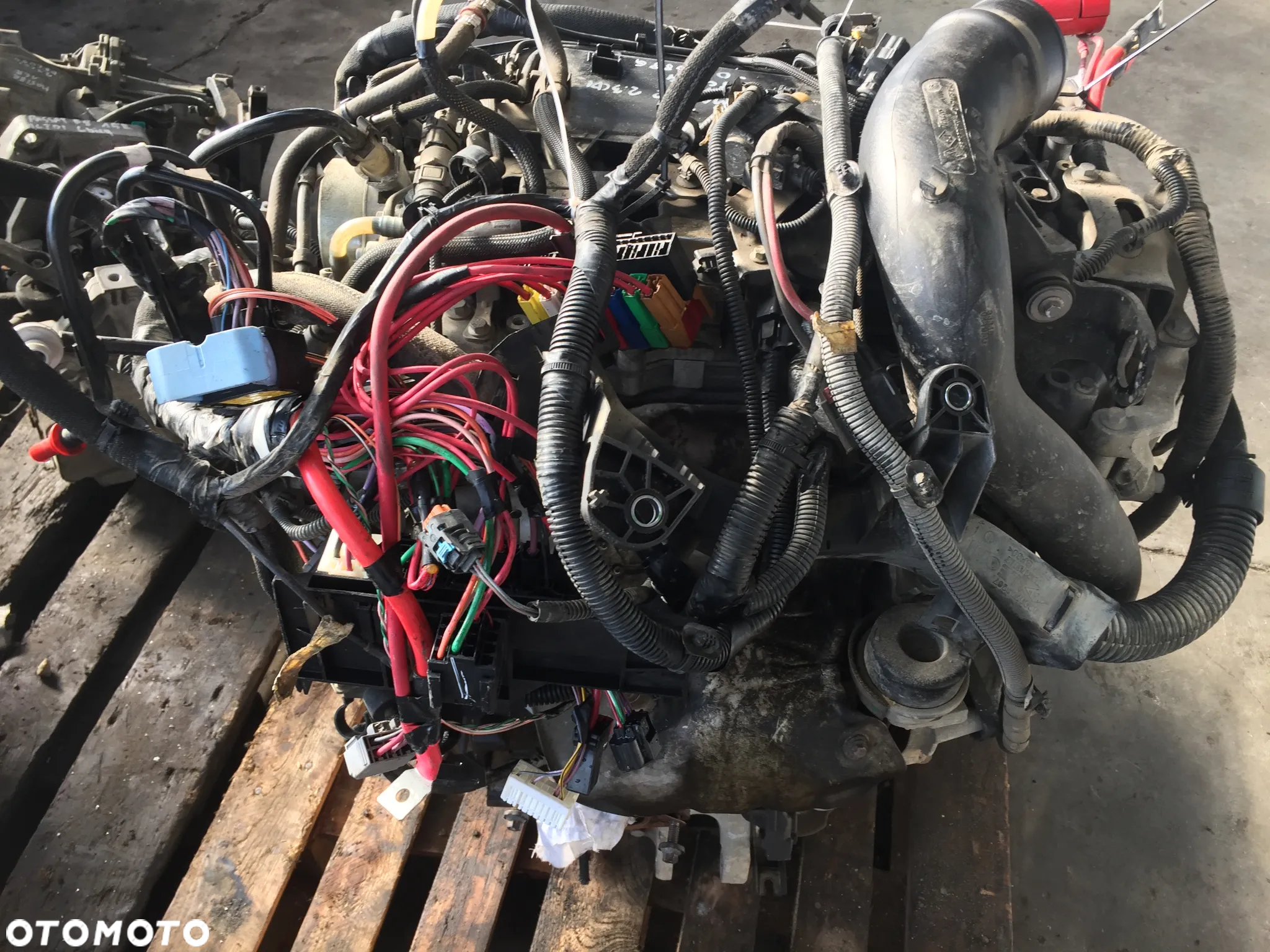 RENAULT MASTER 2.3 DCI 16R SILNIK Z UKŁADEM PALIWOWYM + TURBINA M9T704 - 3