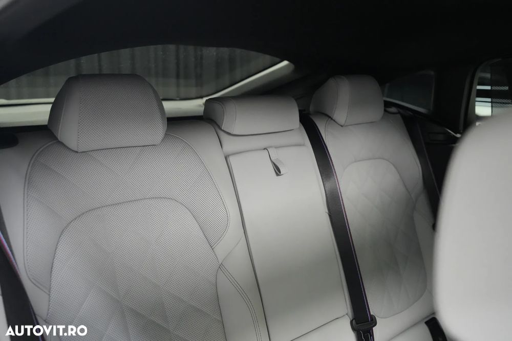 BMW X6 M M60i xDrive - 40