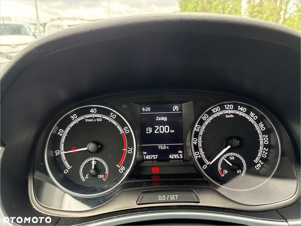 Skoda Fabia 1.0 TSI Ambition - 17