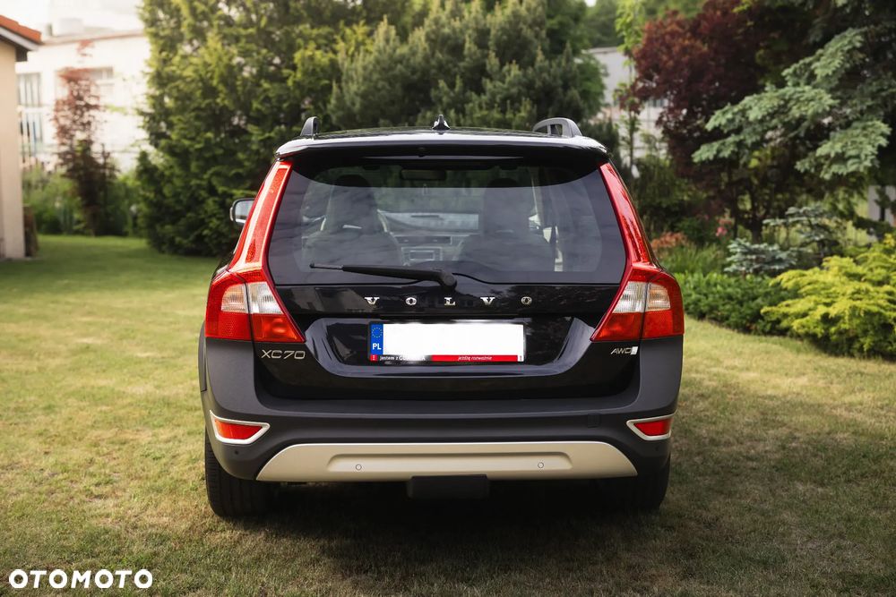 Volvo XC 70 D5 AWD Summum - 6