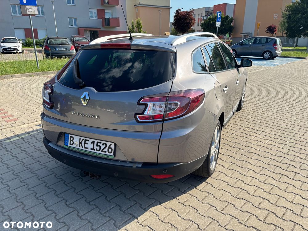 Renault Megane 1.6 16V 110 Dynamique - 11