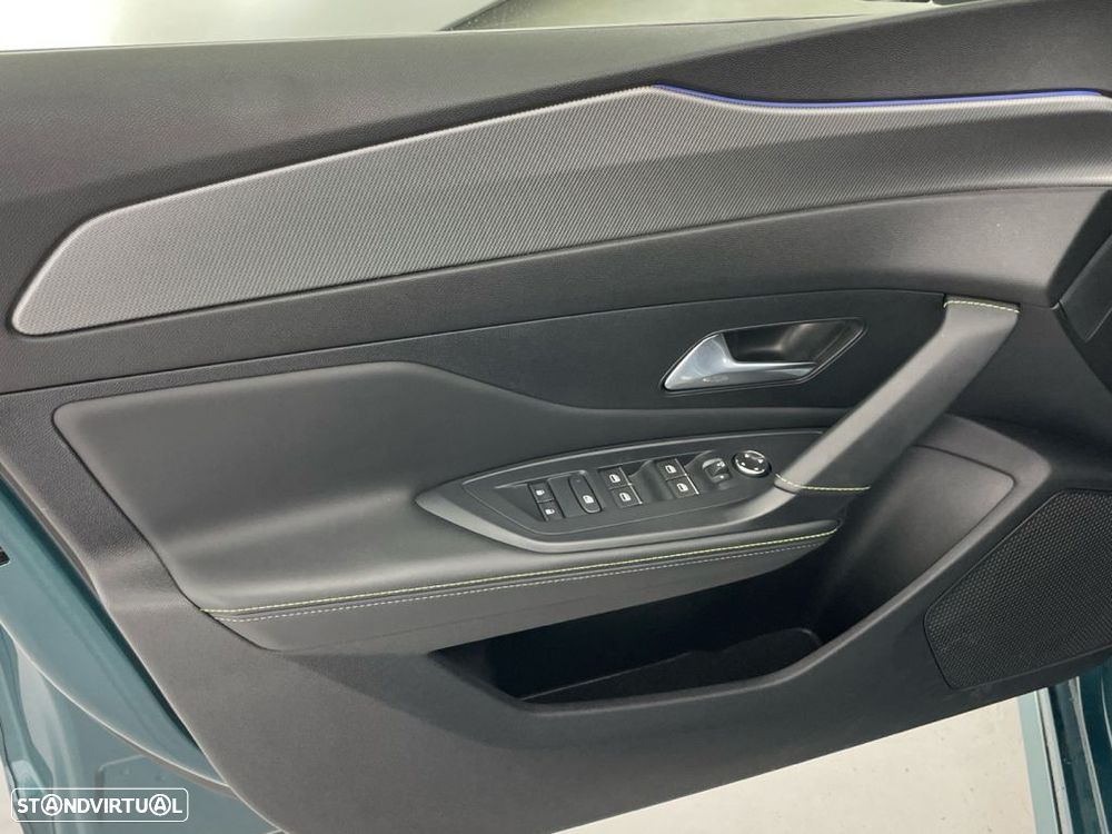 Peugeot 308 SW — fotografia 17