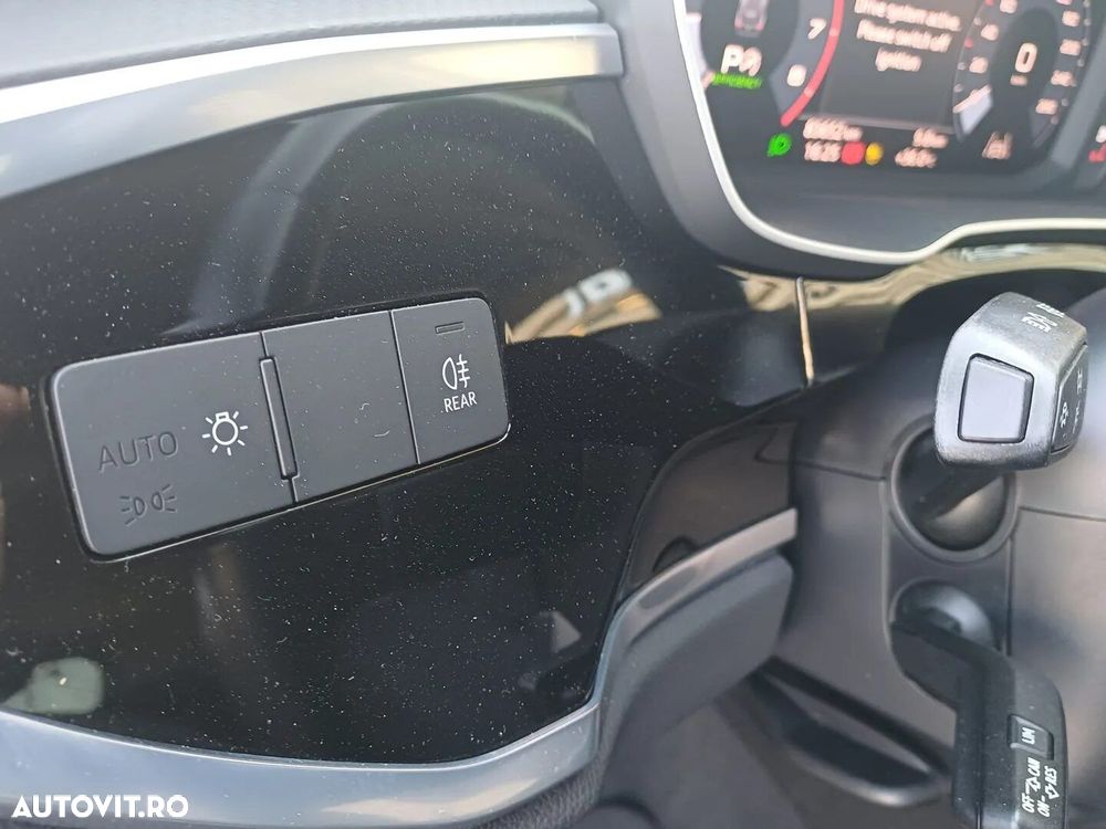 Audi Q3 2.0 40 TFSI S tronic quattro - 15