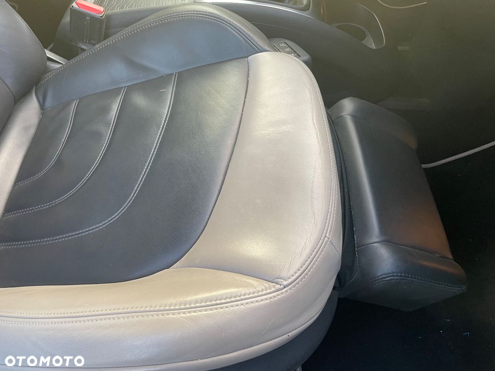 Citroën C4 Picasso 1.2 PureTech Exclusive - 26