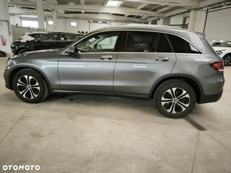 Mercedes-Benz GLC - 2