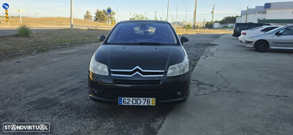 Citroën C4 1.4 16V SX - 12