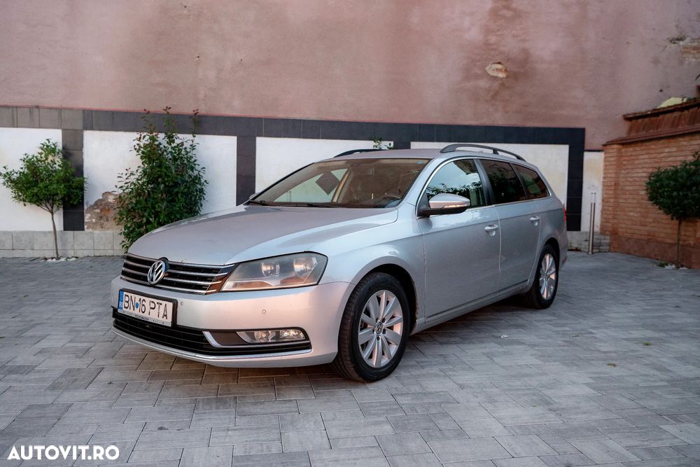 Volkswagen Passat 2.0 TDI BlueMotion Technology DSG Comfortline - 3