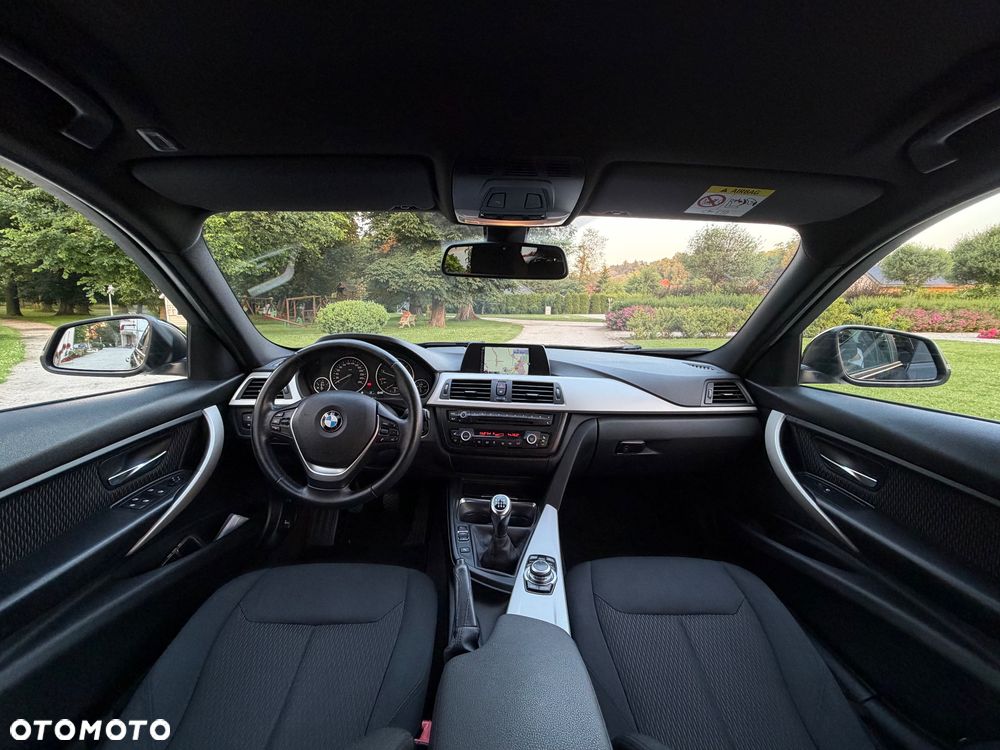 BMW Seria 3 318d Advantage - 10