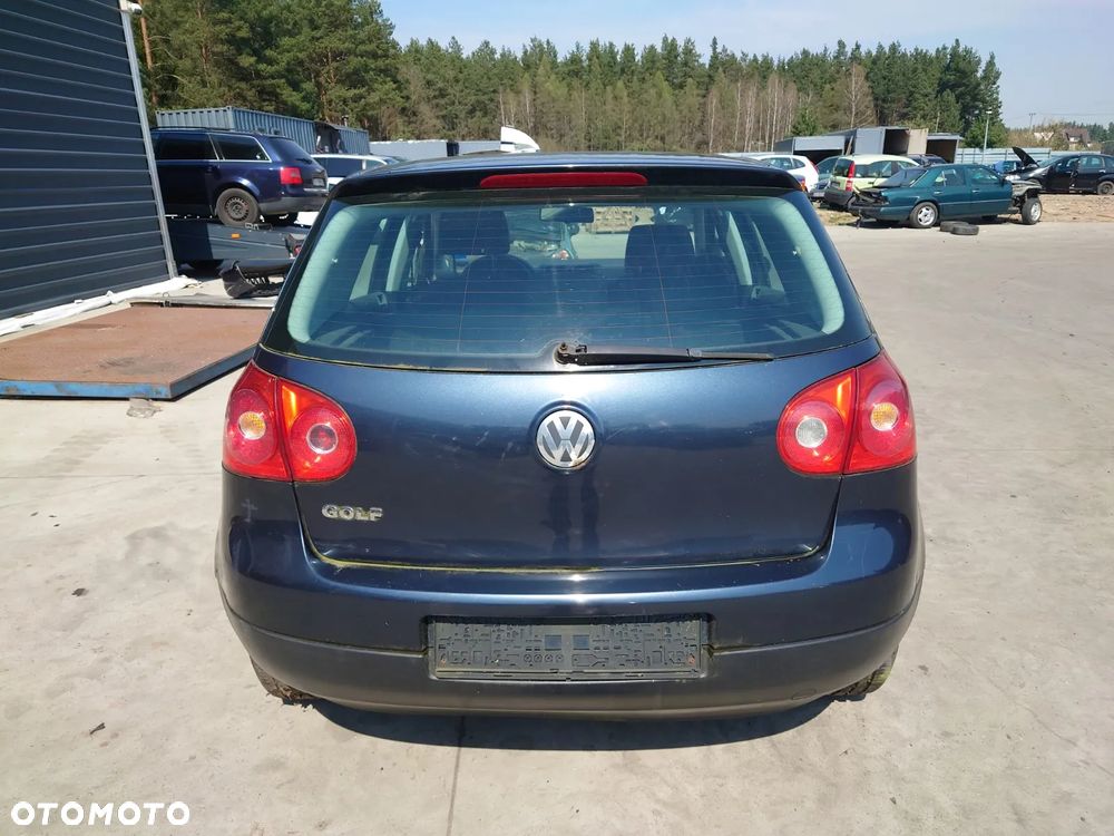 Volkswagen Golf V 04R 1.4 NA CZĘŚCI - 3