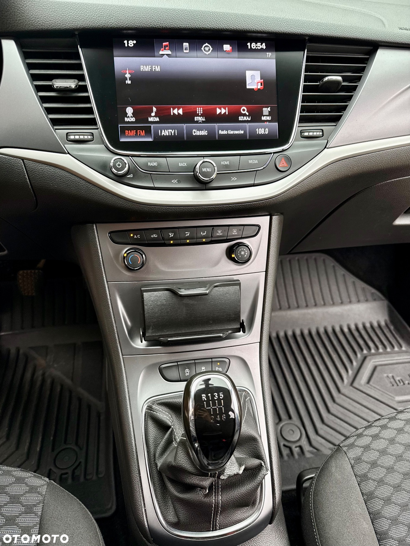 Opel Astra 1.6 D (CDTI) Sports Tourer Edition - 24