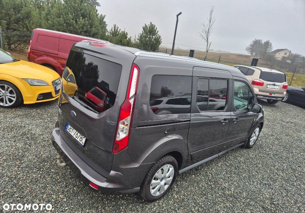 Ford Tourneo Connect Grand - 37