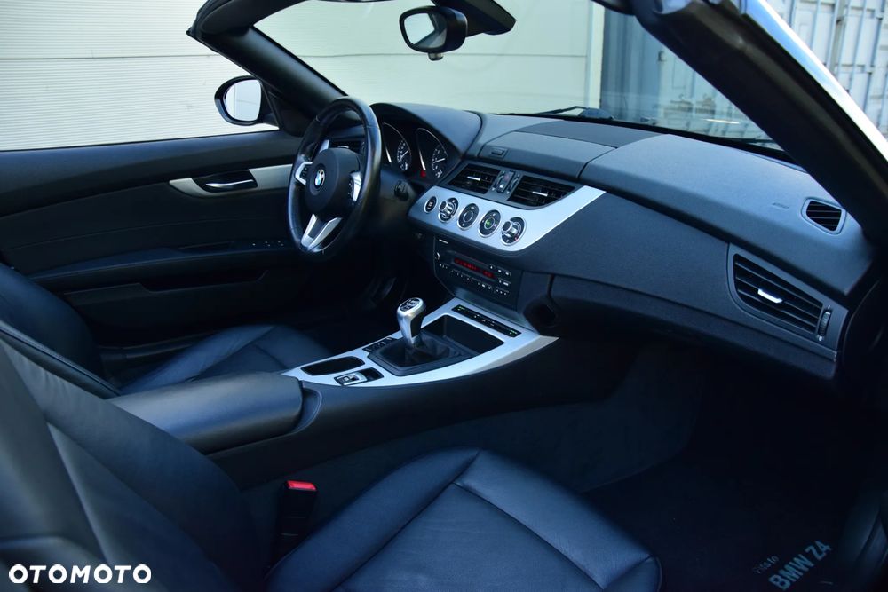 BMW Z4 sDrive30i - 34