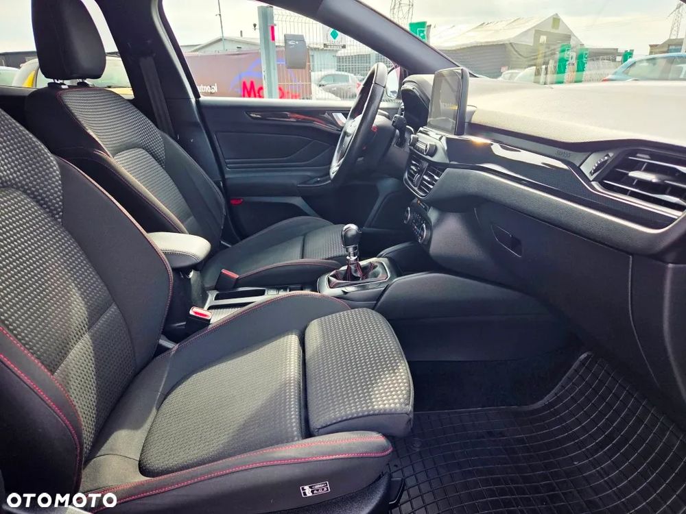 Ford Focus 2.0 TDCi ST-Line Black ASS - 31