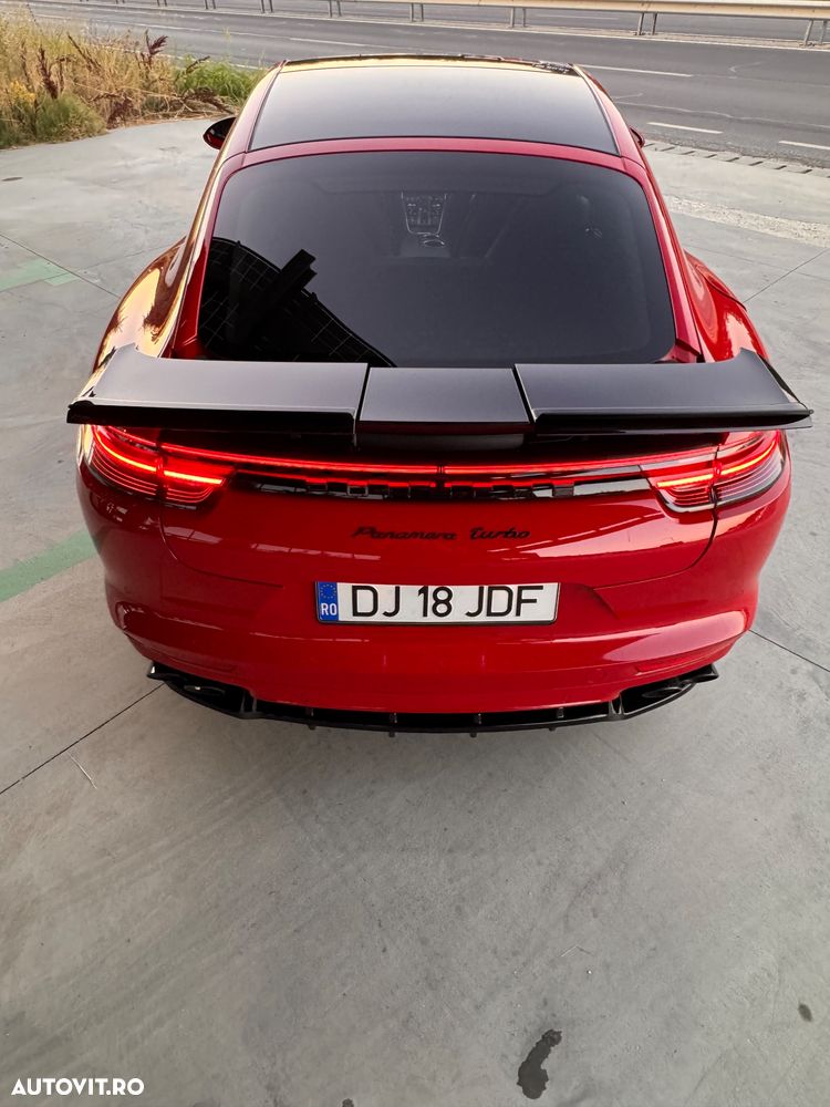 Porsche Panamera 4S - 7