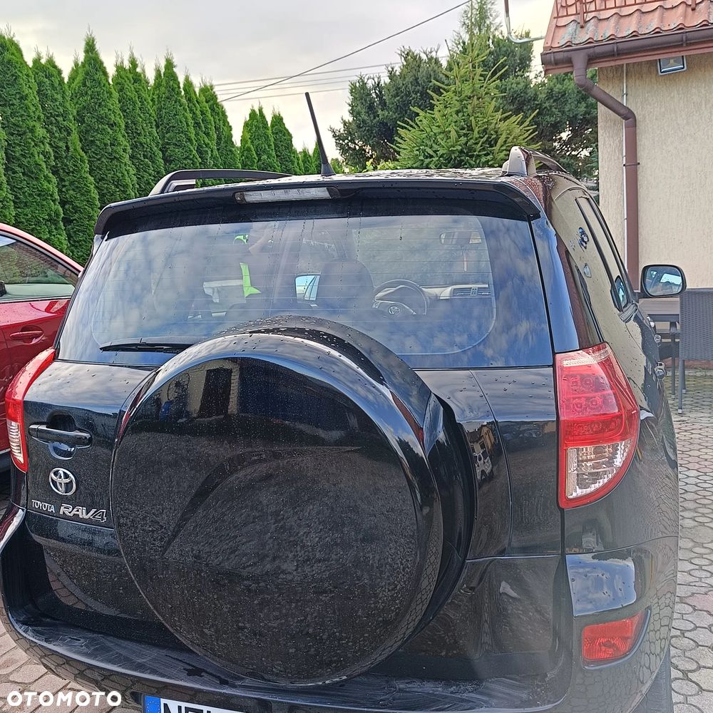 Toyota RAV4 2.2 D-4D Premium - 7