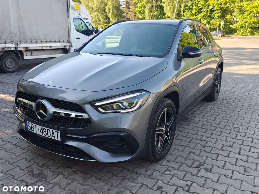 Mercedes-Benz GLA 250 4Matic 8G-DCT AMG Line - 1