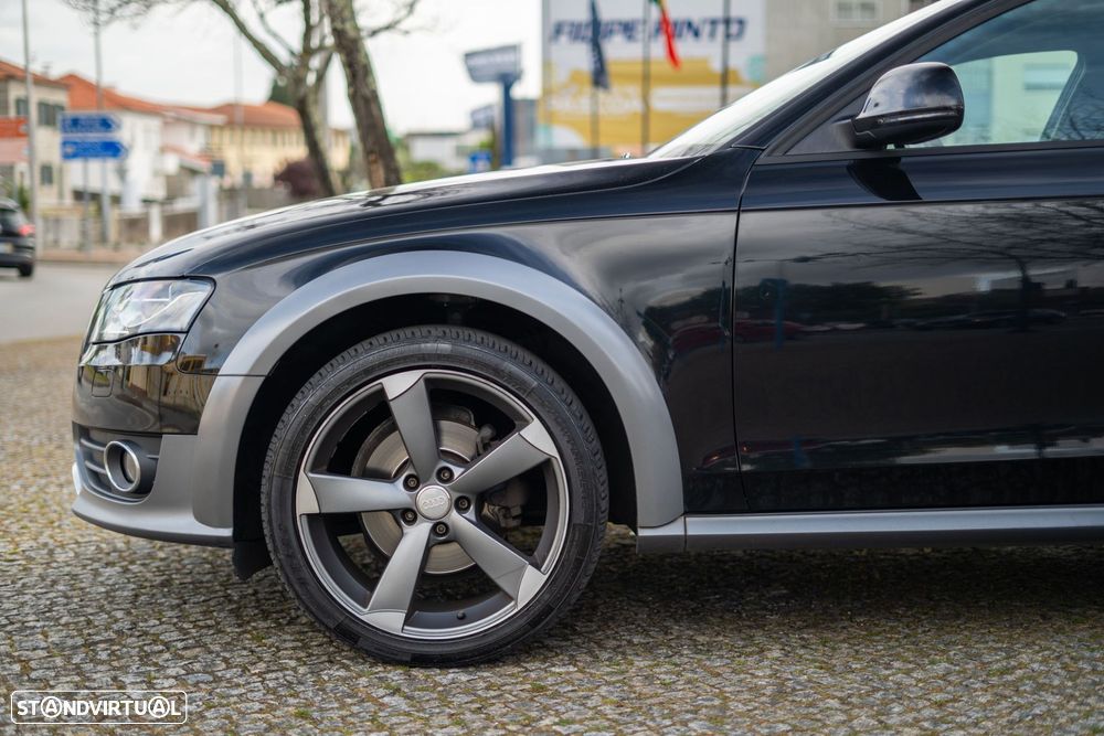 Audi A4 Allroad 2.0 TDI quattro - 48