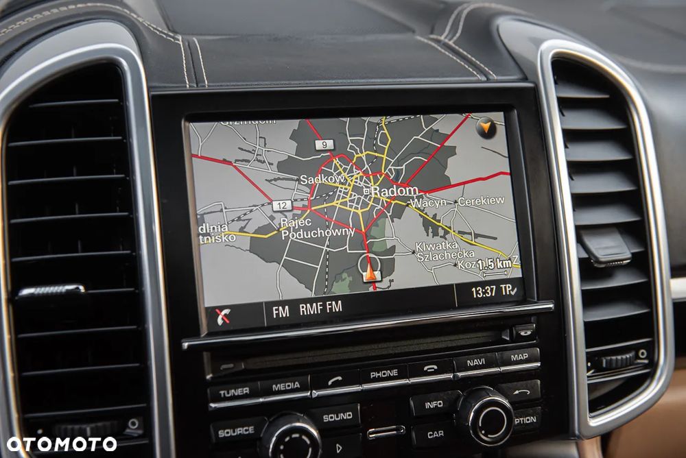 Porsche Cayenne S Tiptronic S - 25