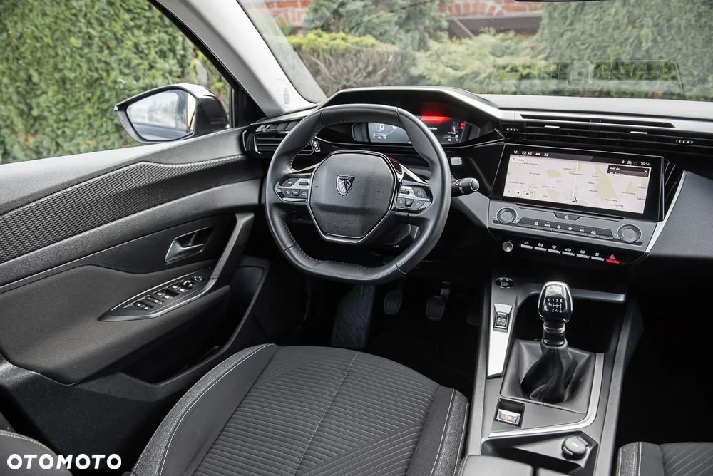 Peugeot 308 PureTech 130 Allure - 23