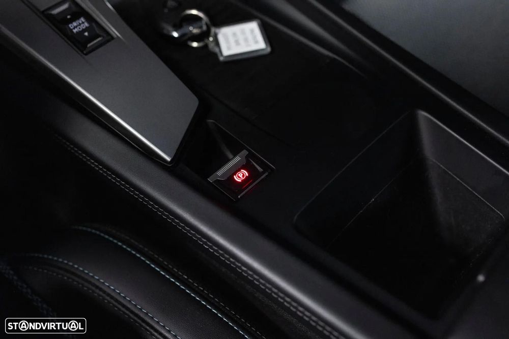 Peugeot 308 SW 1.6 Hybrid Allure Pack e-EAT8 - 29