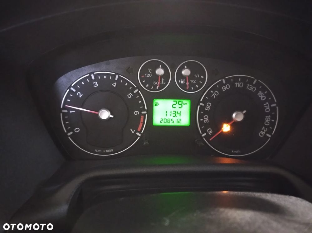 Ford Fusion 1.4 Ambiente - 13