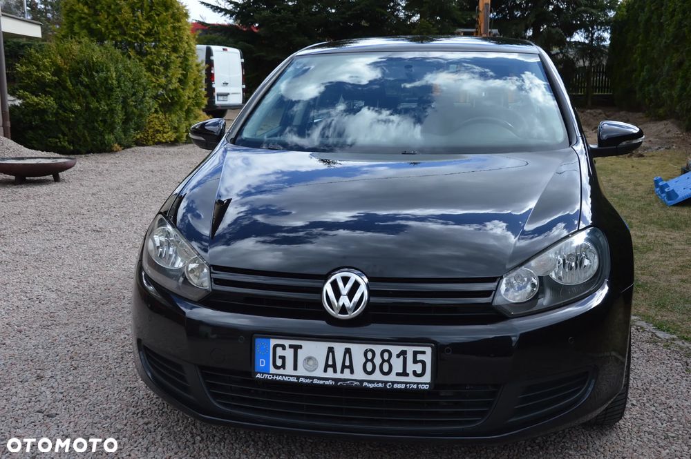 Volkswagen Golf - 2