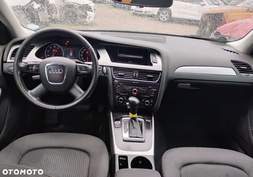 Audi A4 Avant - 7