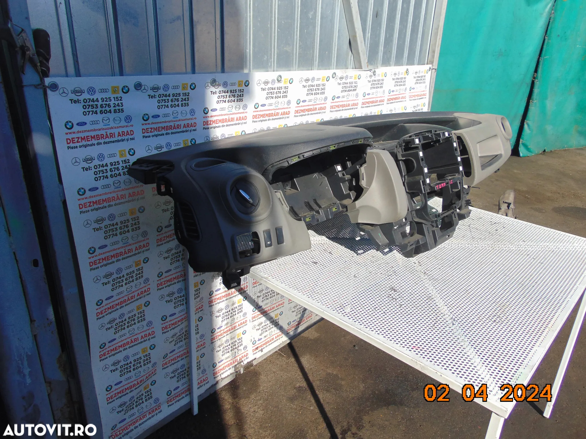 Plansa bord Renault Trafic 2014-2022 Opel vivaro - 3
