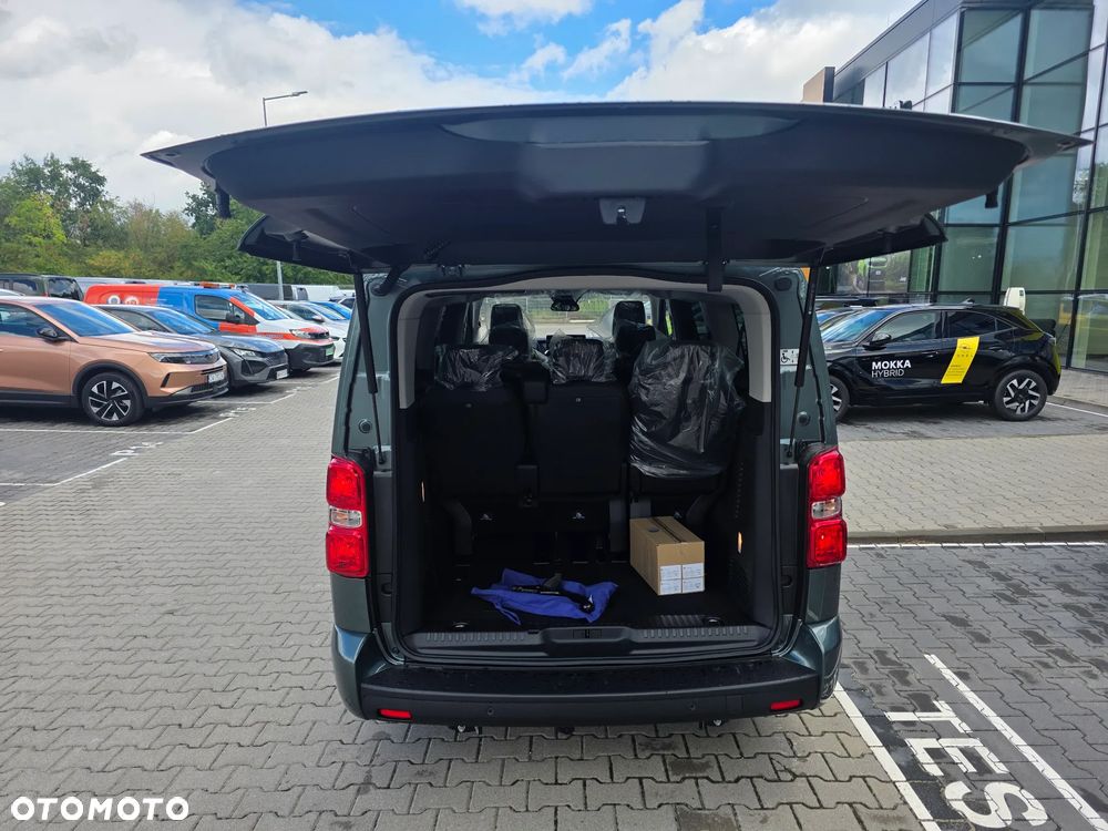 Peugeot Traveller 2.2 BlueHDi Long Business VIP EAT8 - 8