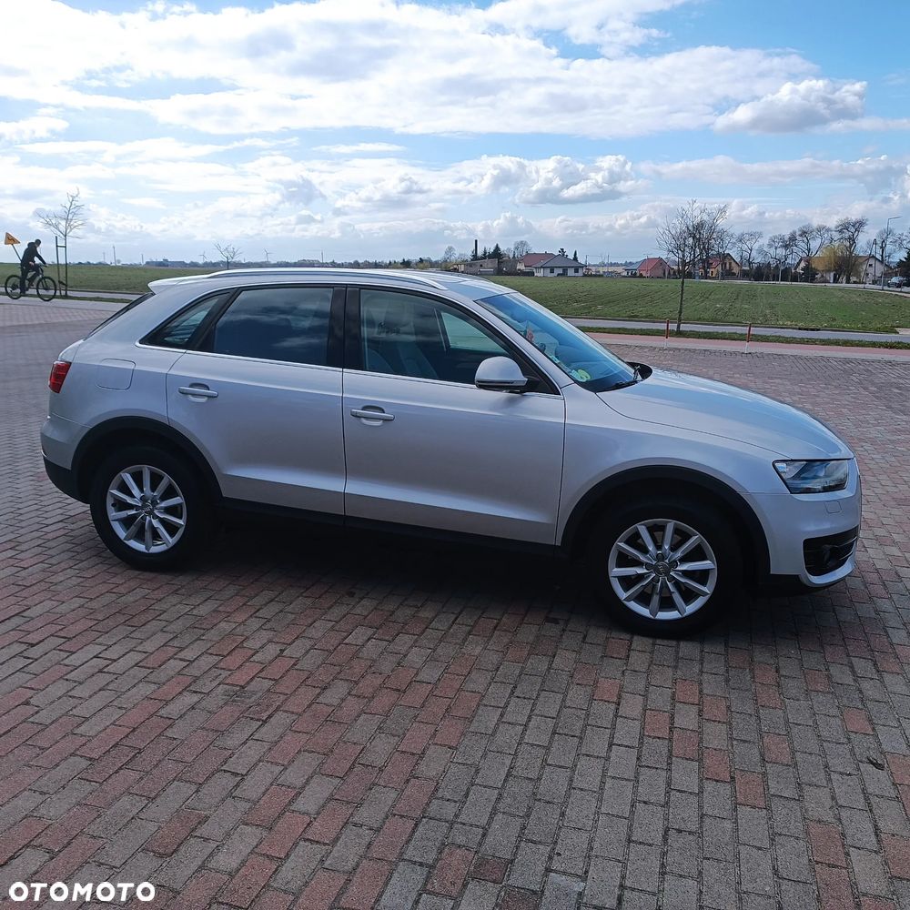 Audi Q3 - 18