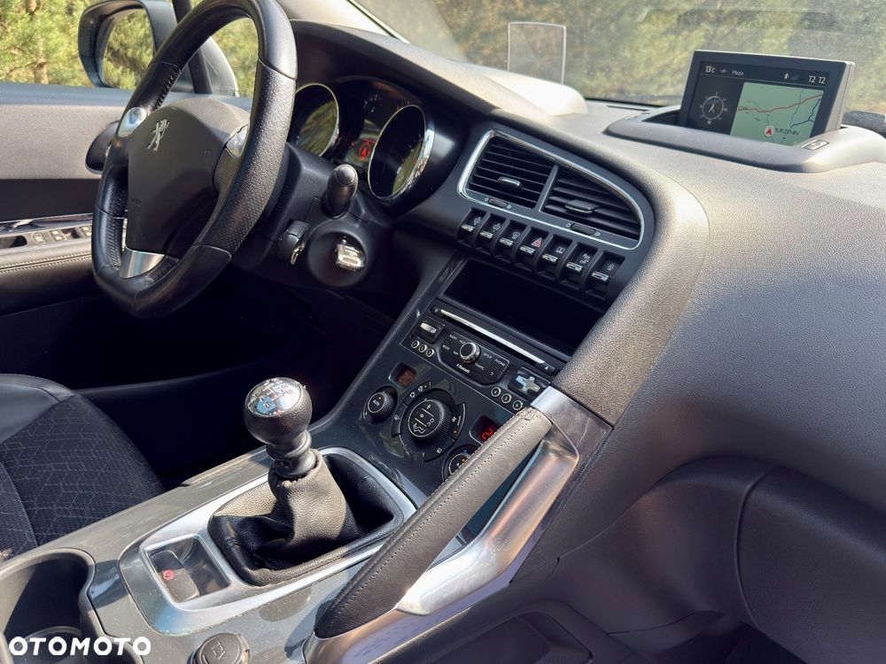 Peugeot 3008 2.0 BlueHDi Allure S&S - 20