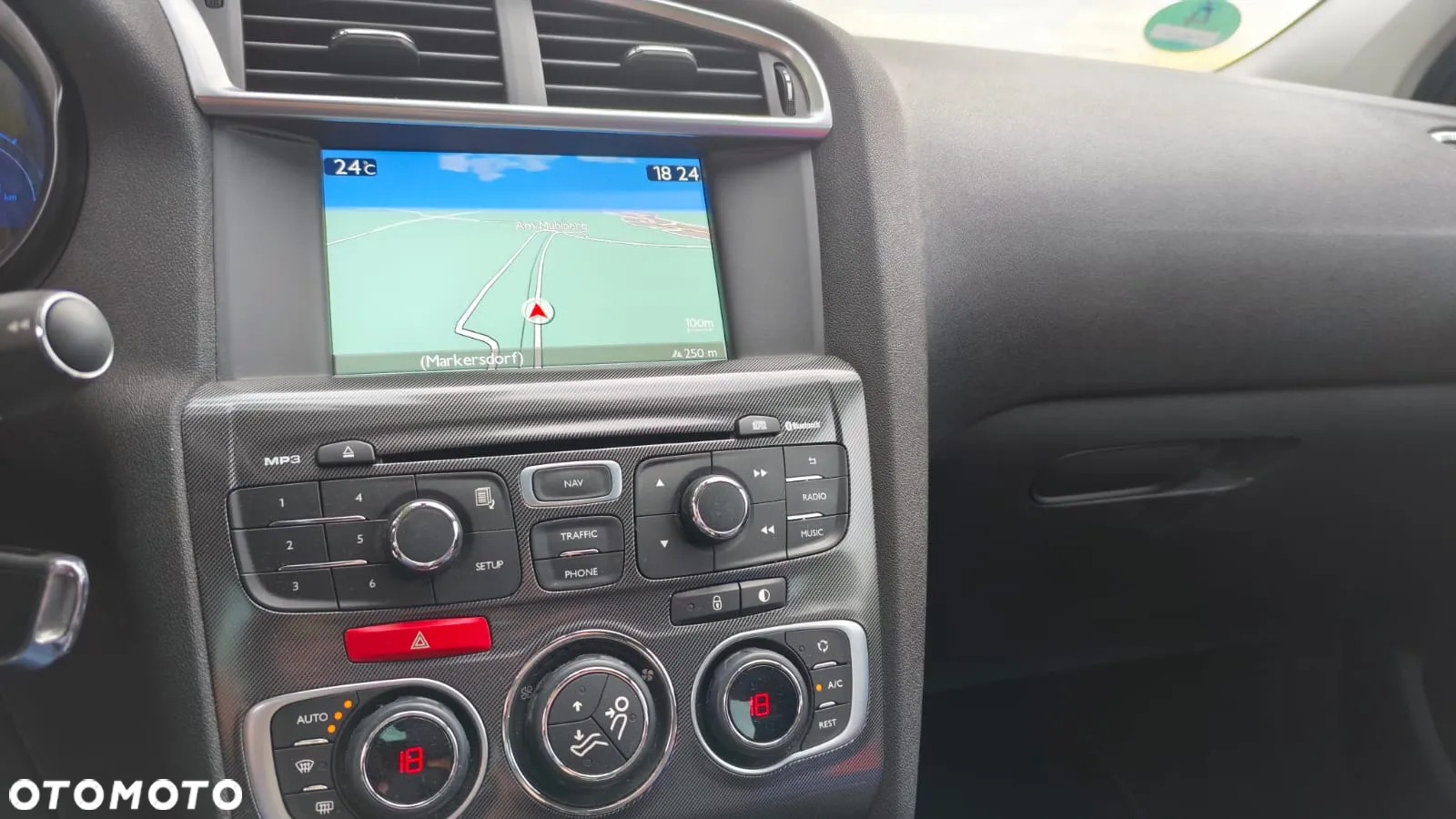 Citroën C4 PureTech e-THP 130 Selection - 10