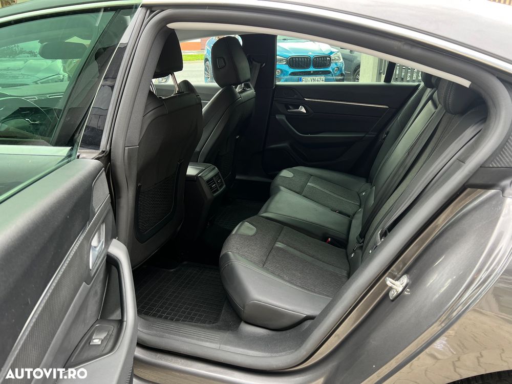 Peugeot 508 BlueHDi 130 EAT8 Allure - 11