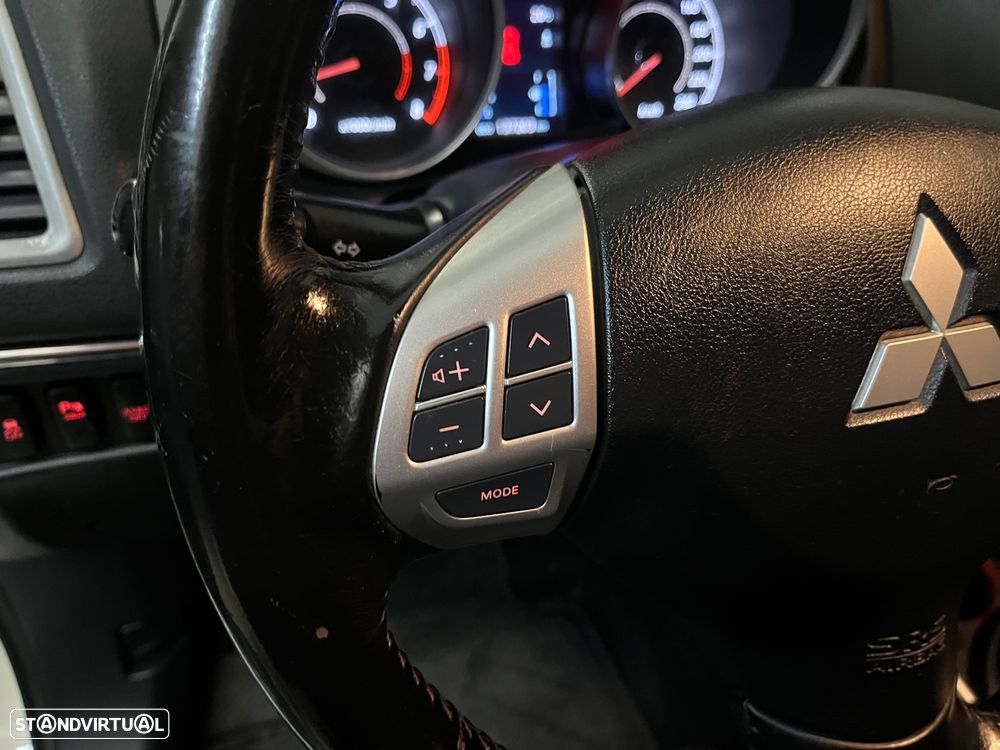 Mitsubishi ASX 1.6 Intense - 27